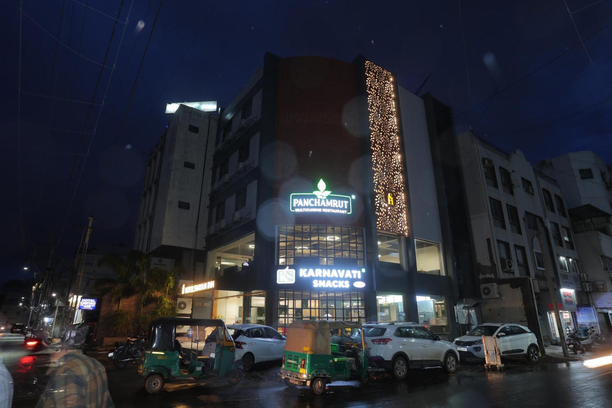 Hotel Shayan Inn Rádžkót Exteriér fotografie